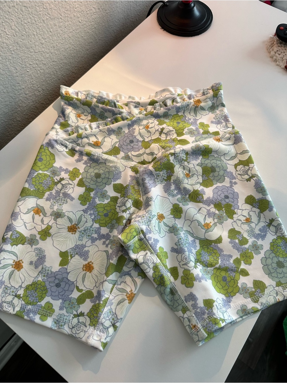 High-Waist Floral Bike Shorts in White and Green